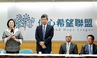 左起：雷倩、陳志宏、張信一、王秉森。黃銘嫥攝